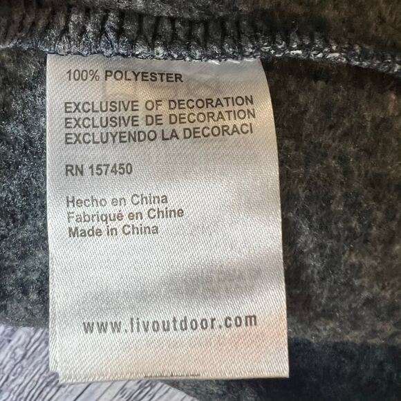 Boys Liv Outdoor Insulating Sweater Fleece, Gray, 1/4 Zip, NWT, Small 7/8, Warm - Picture 8 of 9
